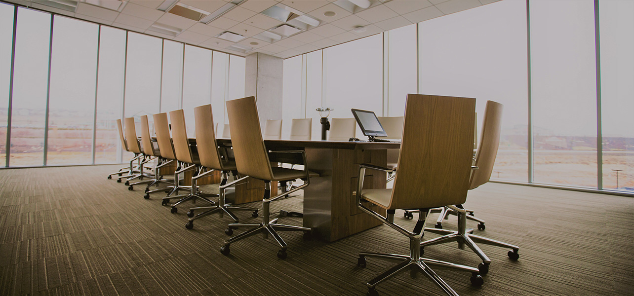 Minimalist Boardroom Photo by Benjamin Child on Unsplash